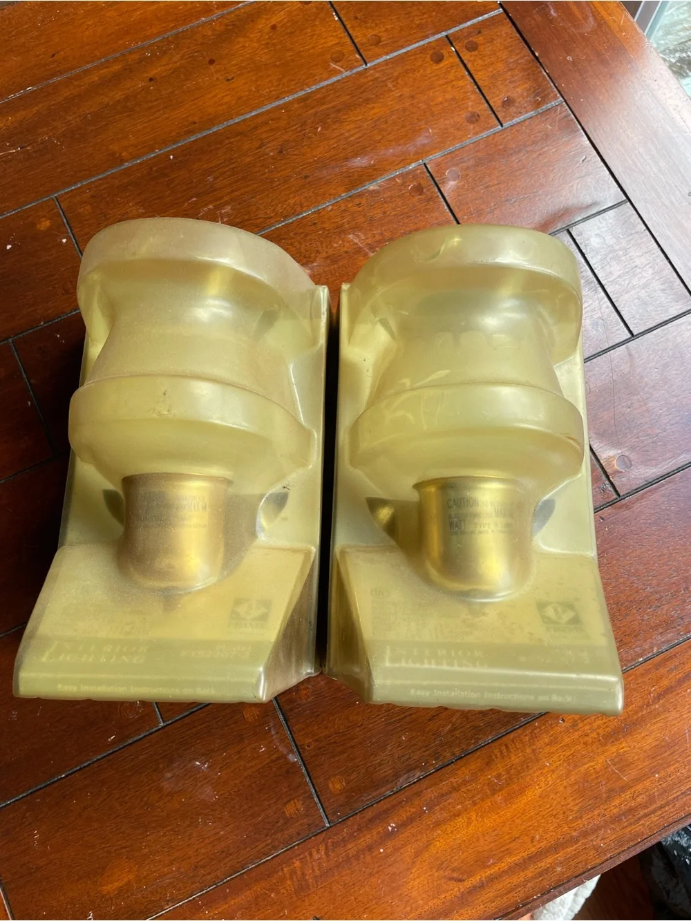 Interior Lighting Polished Brass Wall Sconce with Frosted Glass - White